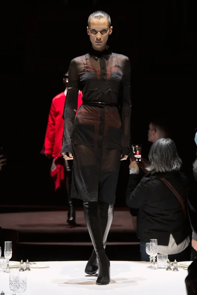Look 21